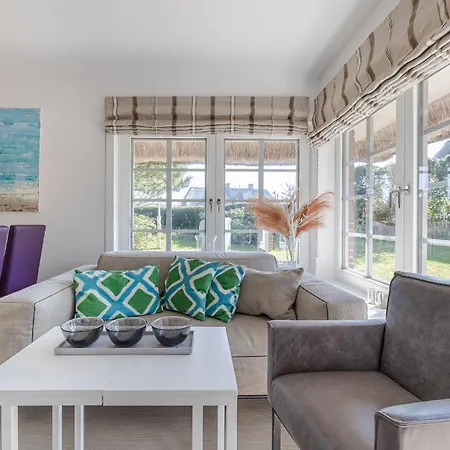 Hues Claire Apartment Kampen